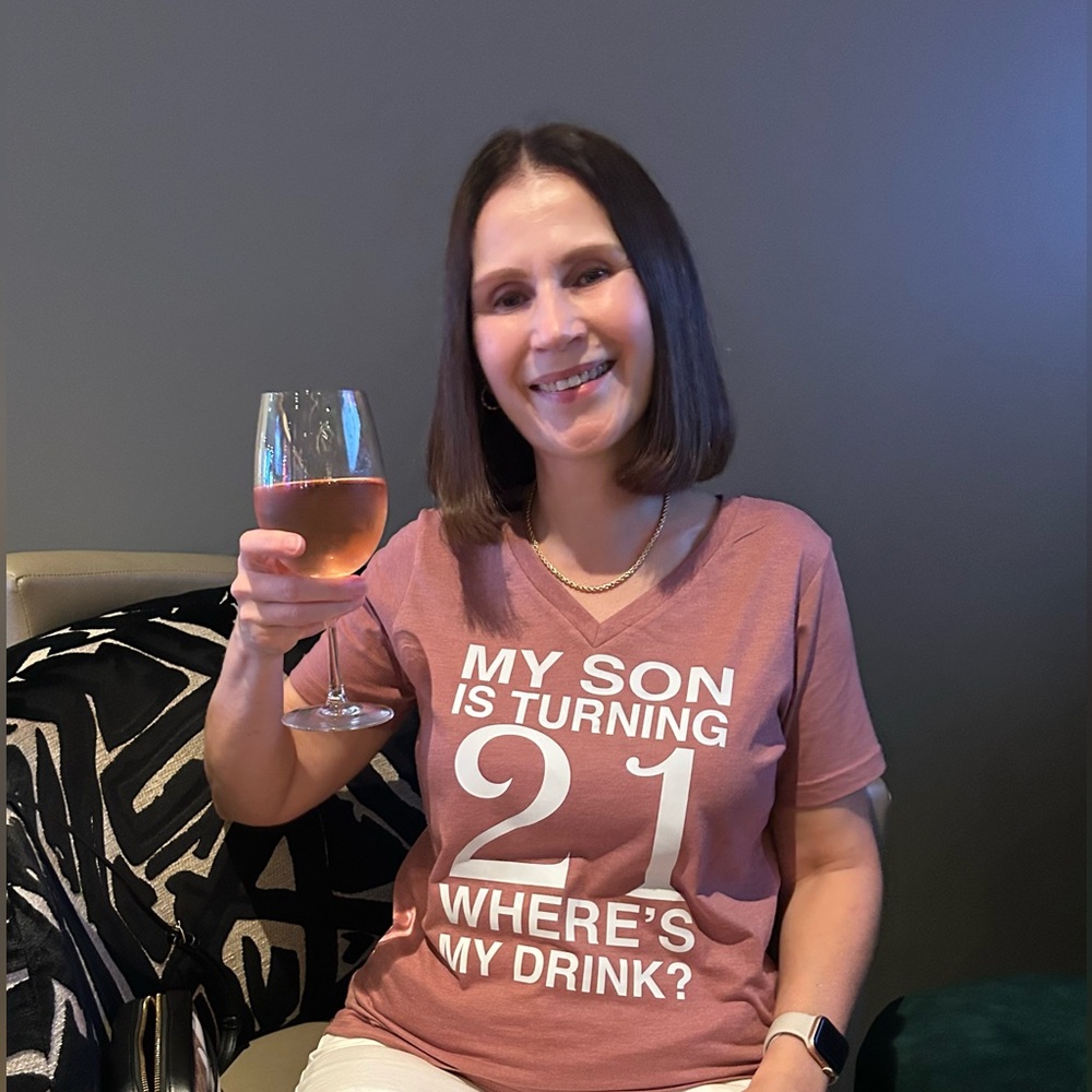 Women's Maroon Graphic v-neck Tee - Short Sleeve